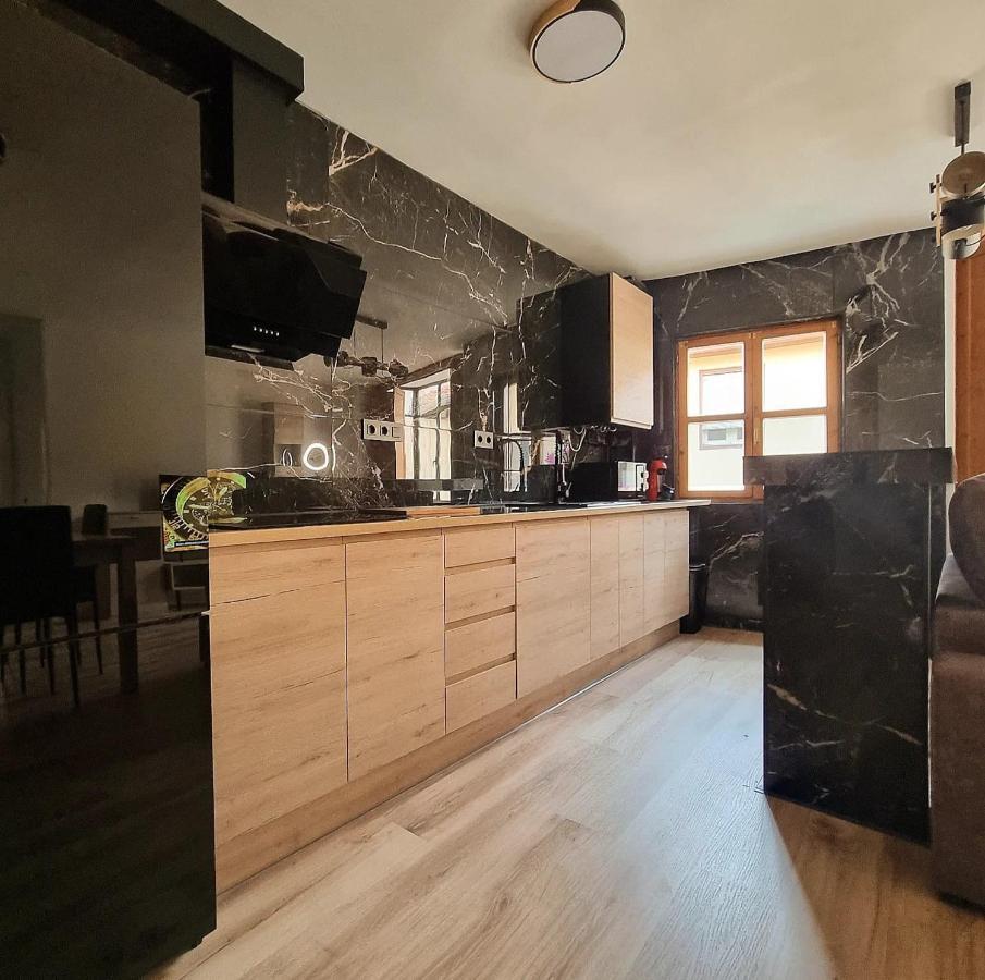 Vivienda Plaza Mayor Leon Exterior photo